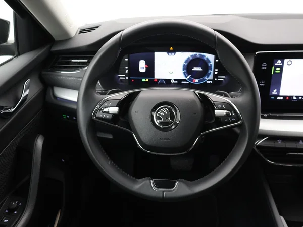 SKODA Octavia (2024) — foto 7 van 30