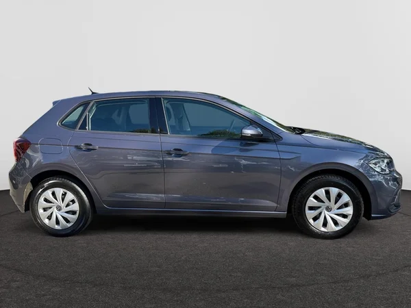 VOLKSWAGEN Polo (2023) — foto 14 van 18