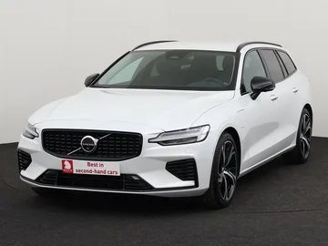 VOLVO V60 (2024)