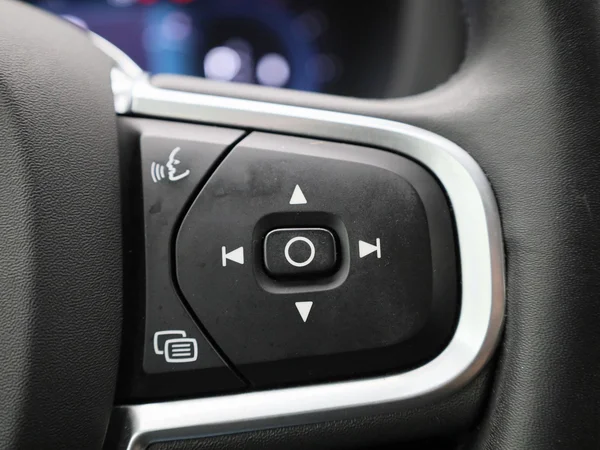 Volvo XC60 (2021) — foto 19 van 44