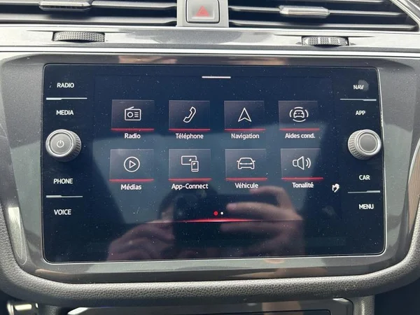 VOLKSWAGEN Tiguan Allspace (2023) — foto 26 van 42