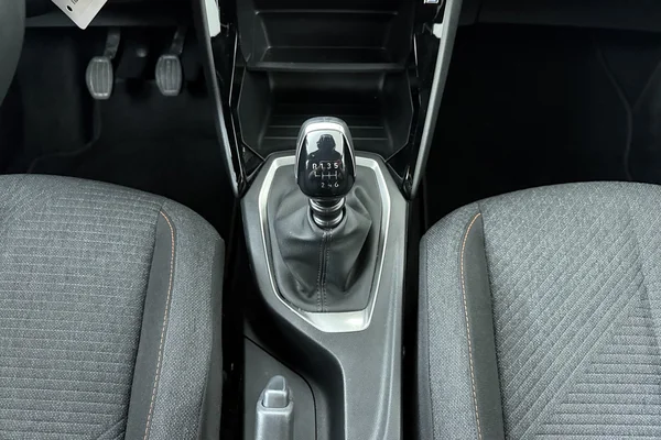 Peugeot 2008 (2025) — foto 4 van 16