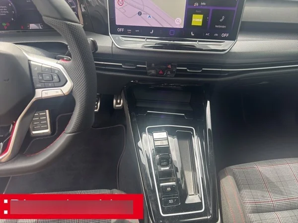 Volkswagen Golf VIII GTI (2024) — foto 11 van 12