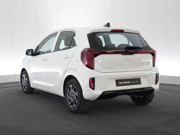 Kia Picanto (2025) — foto 12 van 21