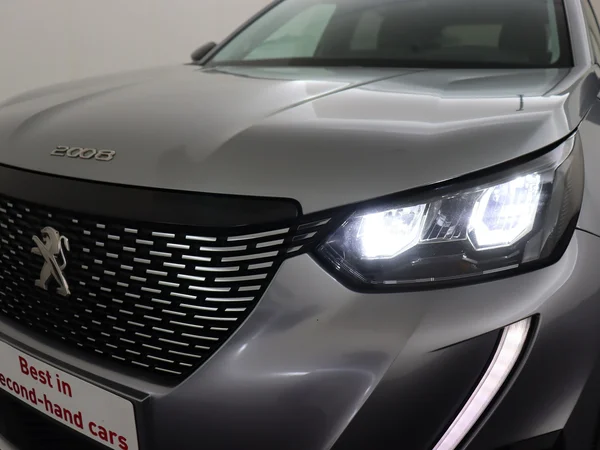 PEUGEOT 2008 (2022) — foto 21 van 28
