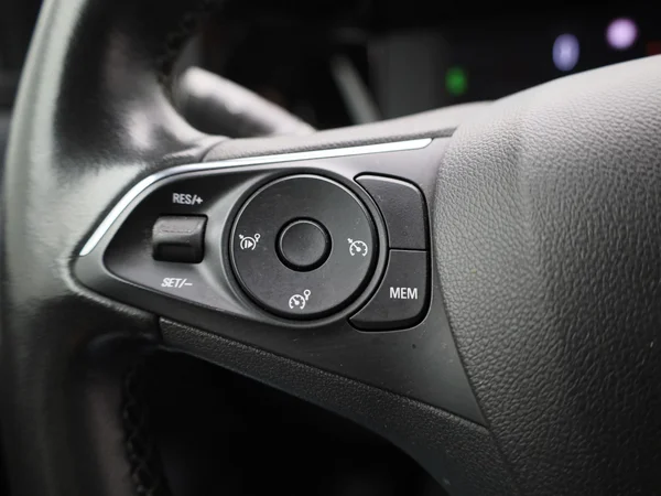 Opel Mokka (2023) — foto 9 van 35