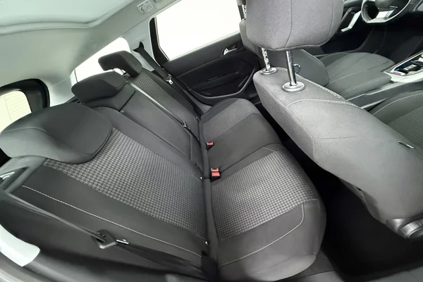Peugeot 308 SW (2020) — foto 4 van 32