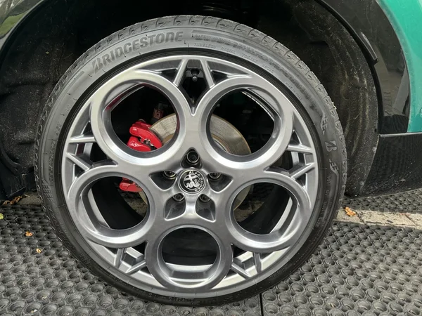 Alfa Romeo Tonale (2023) — foto 14 van 23