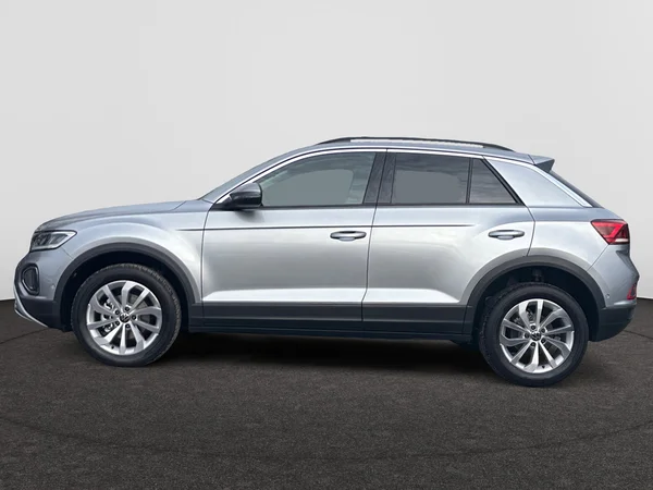 VOLKSWAGEN T-Roc (2025) — foto 12 van 24