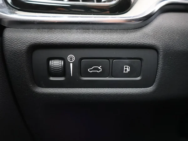 VOLVO V60 (2019) — foto 18 van 27