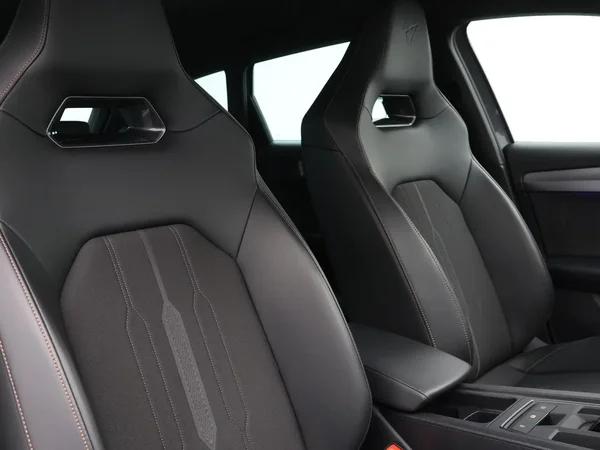 CUPRA Leon Sportstourer (2024) — foto 5 van 31