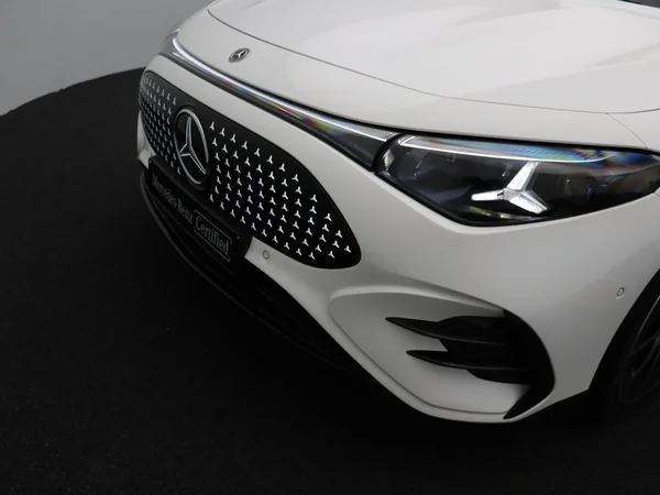 Mercedes-Benz CLA (2025) — foto 14 van 32