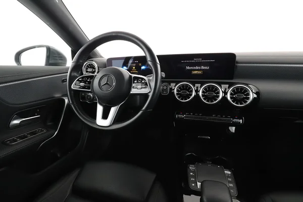 Mercedes-Benz CLA-Klasse (2021) — foto 4 van 16