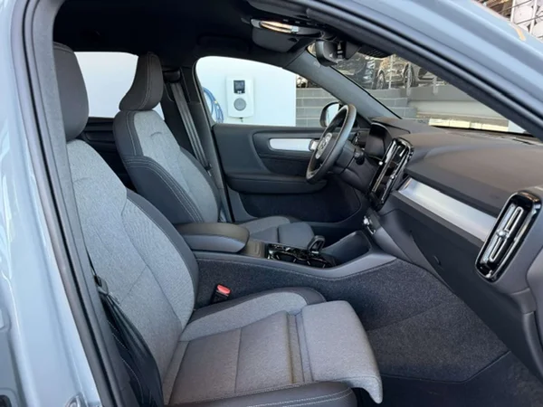 Volvo XC40 — foto 22 van 22