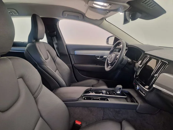 Volvo S90 (2025) — foto 14 van 17