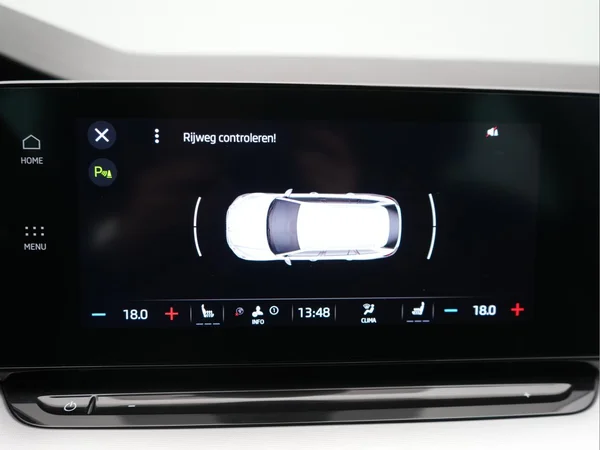 SKODA Octavia SW (2022) — foto 21 van 28