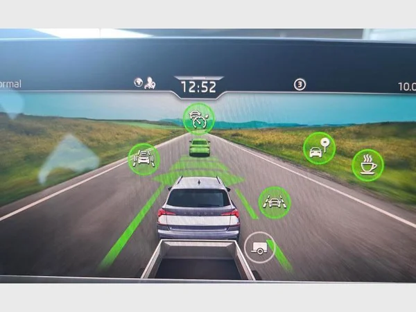 Skoda Kamiq (2025) — foto 10 van 23