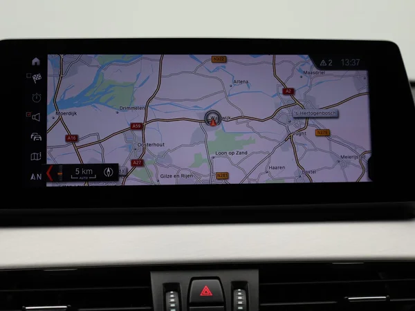 BMW X1 (2021) — foto 16 van 53