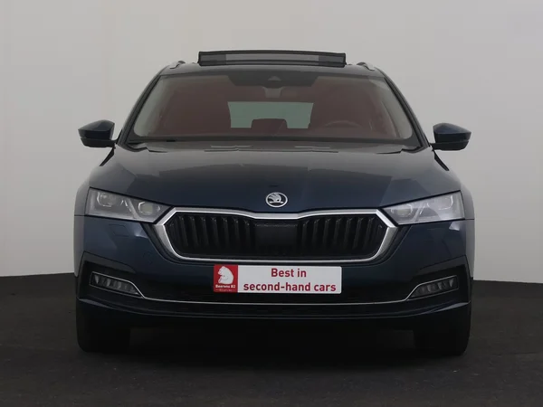 SKODA Octavia (2022) — foto 31 van 33