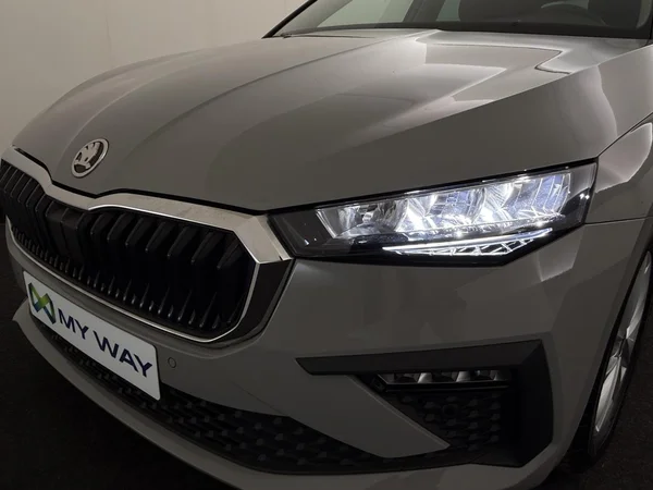 SKODA Scala (2025) — foto 6 van 18
