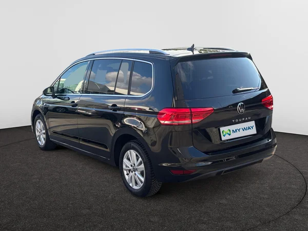 VOLKSWAGEN Touran (2026) — foto 18 van 24