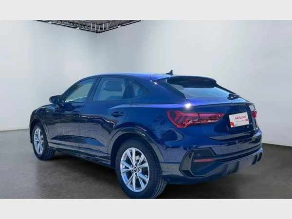 Audi Q3 Sportback (2022) — foto 12 van 29