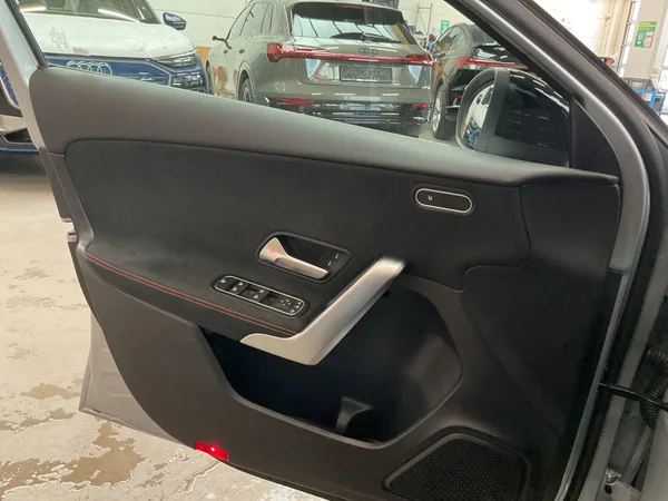 MERCEDES-BENZ A 200 (2024) — foto 22 van 22