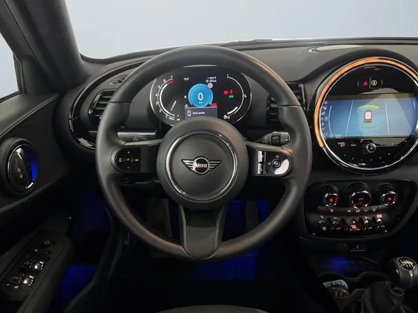 MINI Mini Clubman (F54 LCI) (2022) — foto 5 van 22