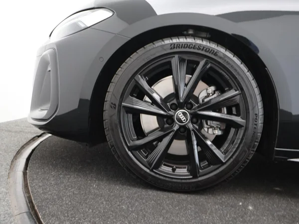 AUDI A5 Avant e-hybrid (PHEV) (2026) — foto 17 van 24
