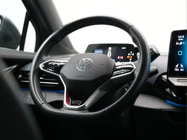 VOLKSWAGEN ID.4 (2021) — foto 10 van 49