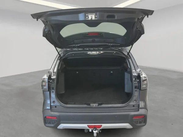 Suzuki S-Cross (2023) — foto 15 van 17