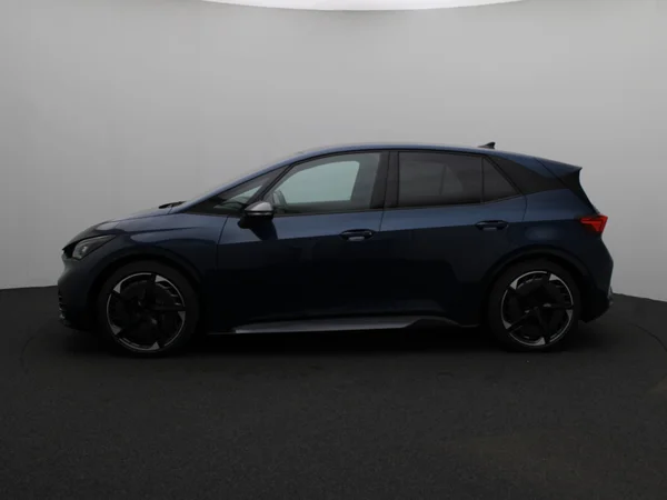CUPRA Born (2025) — foto 14 van 18