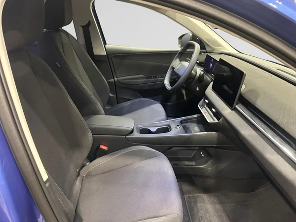 VOLKSWAGEN ID.Polo (2026) — foto 8 van 23
