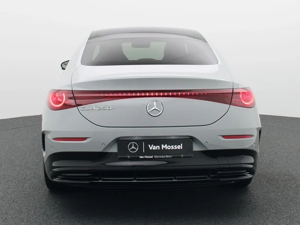 Mercedes-Benz CLA (2025) — foto 21 van 25