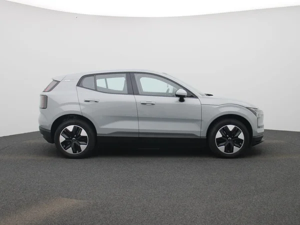 Volvo EX30 (2024) — foto 37 van 40