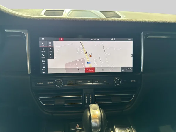 Porsche Macan (2021) — foto 3 van 19