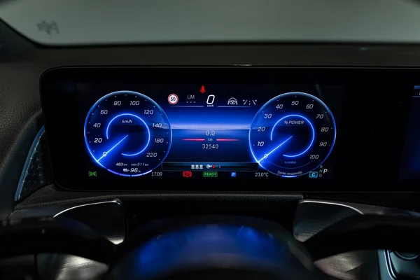 Mercedes-Benz EQB (2025) — foto 20 van 37
