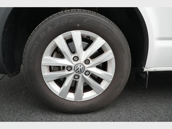 VOLKSWAGEN Transporter T6.1 1200 Fou Swb (2021) — foto 11 van 20