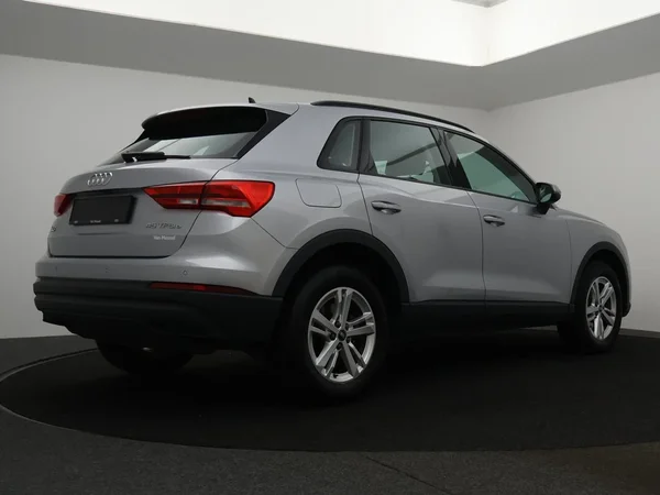 Audi Q3 (2022) — foto 12 van 27