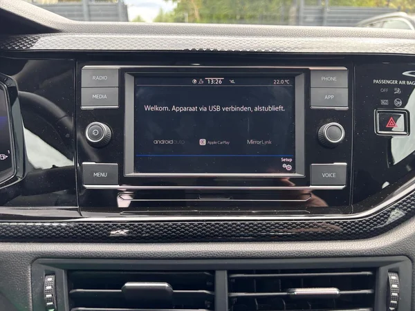 VOLKSWAGEN Taigo (2023) — foto 5 van 24