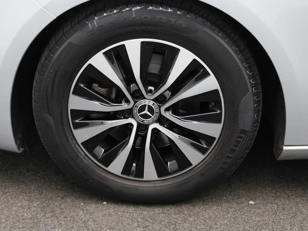 Mercedes-Benz A-Klasse (2022) — foto 4 van 45