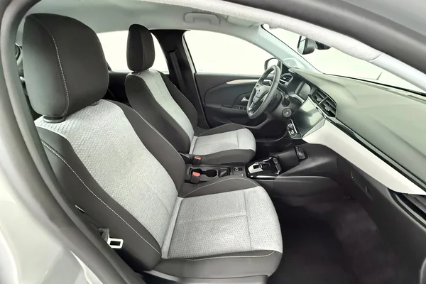 Opel Corsa (2025) — foto 16 van 28