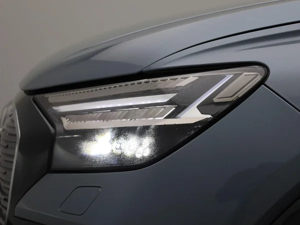 Audi Q4 e-tron (2021) — foto 11 van 48