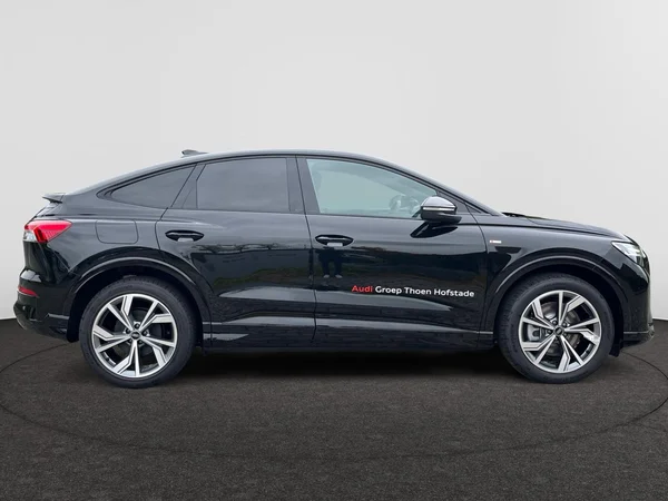 AUDI Q4 Sportback e-tron (2026) — foto 23 van 24