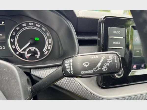 Skoda Kamiq (2021) — foto 9 van 24