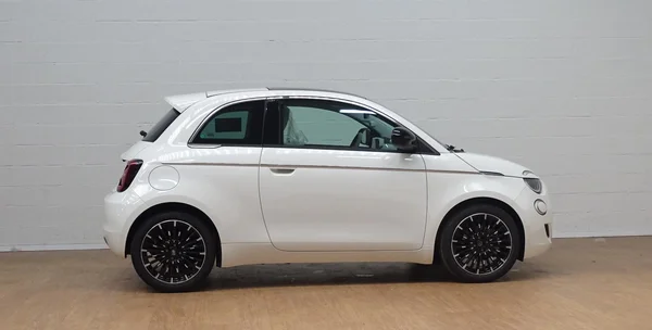 Fiat 500 (2026) — foto 25 van 26