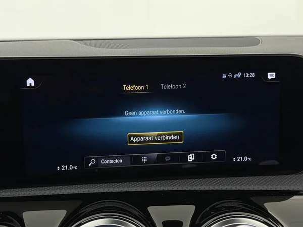 MERCEDES CLA 250 (2022) — foto 13 van 34