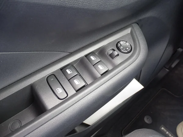 Opel Frontera (2025) — foto 16 van 27