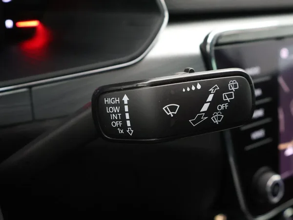 Škoda Superb (2024) — foto 18 van 29