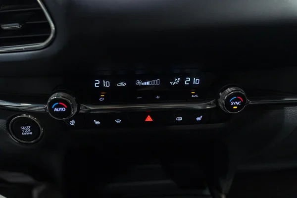 Mazda CX-30 (2022) — foto 25 van 41